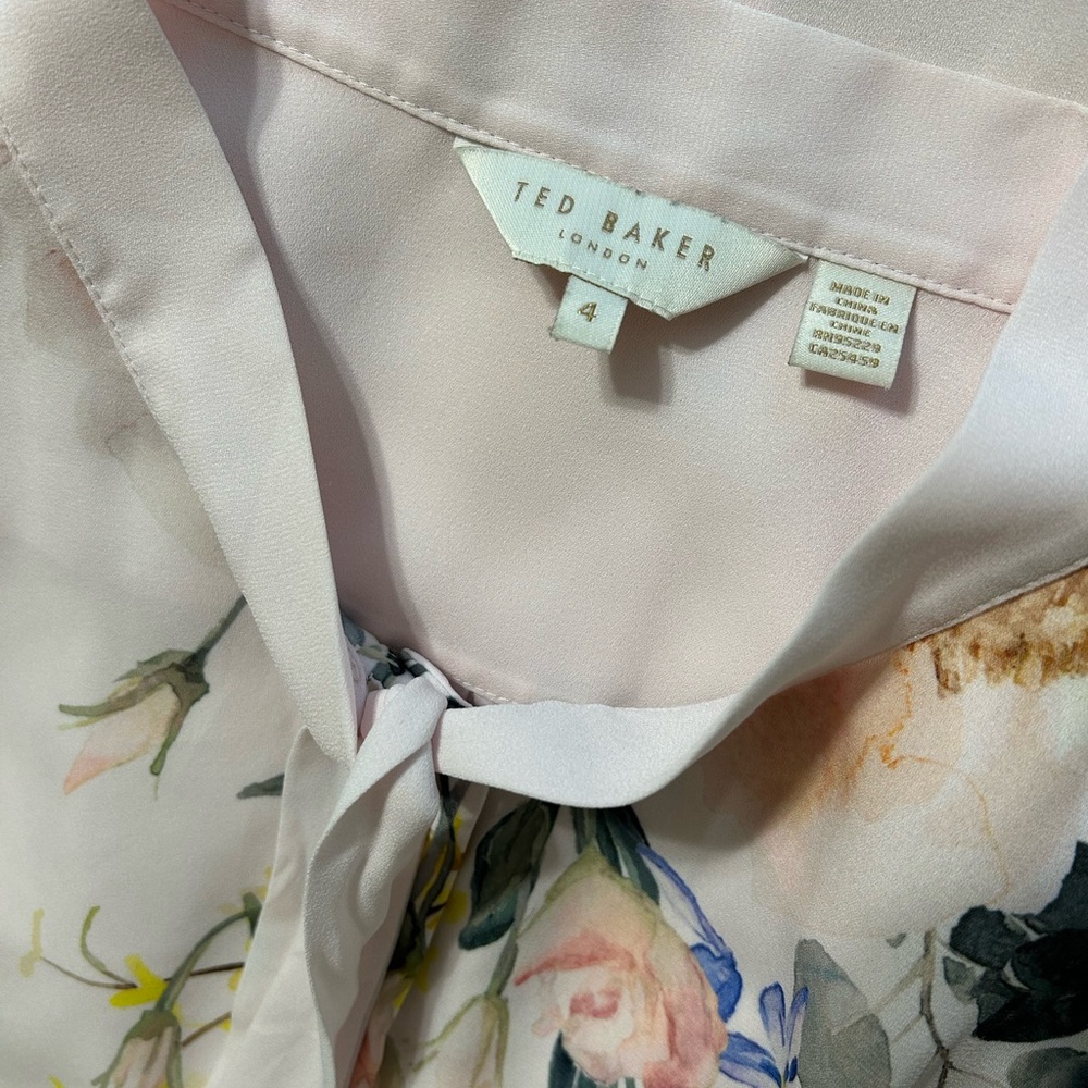 Ted Baker Pink Flora Long Sleeve Blouse - Picture 6 of 9